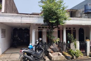 Rumah di Komplek Pertamina Ciputat Tangerang Selatan