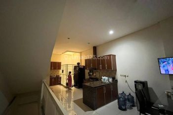 Disewakan Ruko Hoki Crown Green Lake City Ruko Hadap Depan Jalan Utama