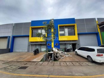Gudang Sudah Renovasi di Bizpark Bandung