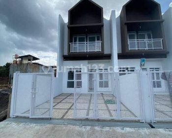 Rumah Baru 2 Lantai Harga Menarik Cisaranten Kulon Arcamanik