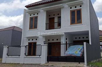 Dijual Rumah Baru Luas 142m Strategis Lokasi Sleman Yogyakarta
