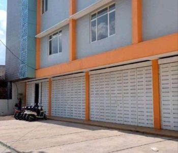 Sewa 2 Ruko Baru Strategis Tengah Kota