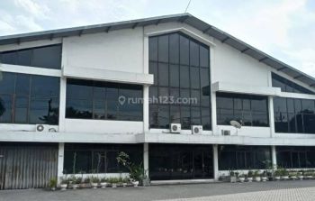 Dijual Gudang Hitung Tanah Di Raya Margomulyo