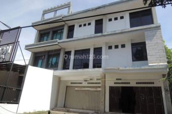 Ruang Usaha Surya Sumantri, Bandung Bagus