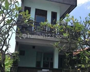 Rumah Cantik Dan Nyaman di Sanur Siap Huni Sr