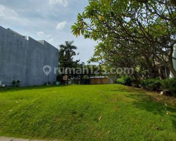 Lokasi Bagus, Unit No Cantik. Di Jual Kavling Pik 1 Posisi Hoek