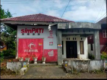 Rumah dekat masjid raya Jawa Tondano disewakan furnis