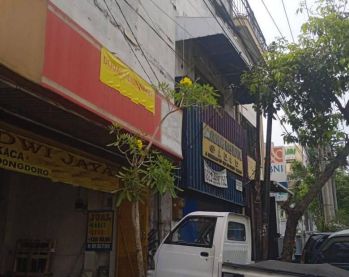 ruko disewakan kedungdoro surabaya