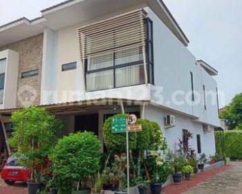 Rumah murah 2 lt di Royal Bintaro Regency