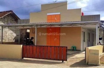 Dijual Kos Kamar Banyak Luas 395m SHM Lokasi Sleman Yogyakarta