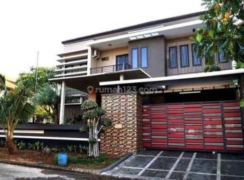 RUMAH MEWAH SEMARANG NEMPEL KAMPUS UNDIP BEBAS BANJIR