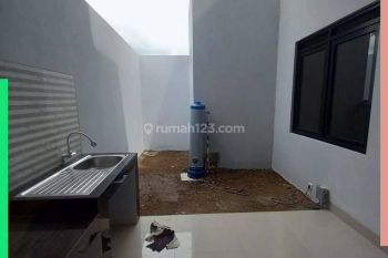 Hanya Ini Rumah Hoek Di Cluster Cisaranten Bandung 224M1