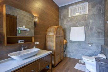 Dijual villa lantai 1 Lokasi brawa canggu