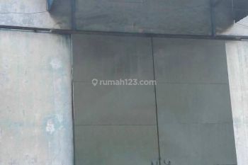 Gudang Margomulyo Permai 135 Jt Strategis Ada Tempat Parkir