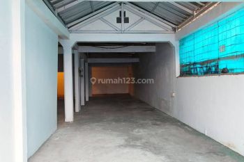 J Disewakan Gudang Luas 180 M2 Baru Renov di Kedoya