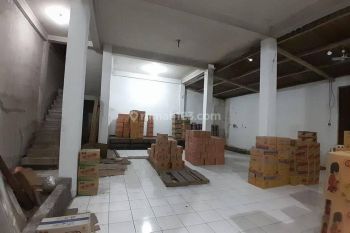 Ruko Disewa Strategis Profitable di Mainroad Moh Toha , Bandung