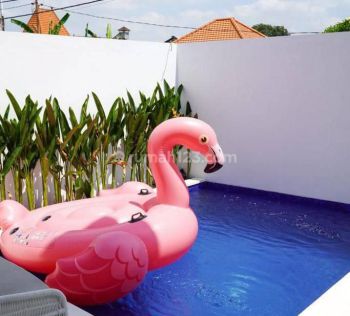 DISEWAKAN VILLA BRAND NEW MEWAH NYAMAN DI MERTANADI KEROBOKAN DEKAT GUSTO