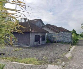 DI JUAL CEPAT LAHAN PEKARANGAN BONUS BANGUNAN