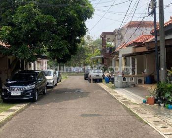 Rumah Ubud Asri Lippokarawaci Barat
