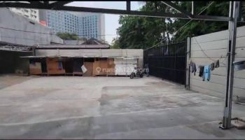 Sewa Gudang Luas 330m2 Akses 2mobil Besar Dkt Gambir Jakpus