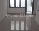 thumbnail-rumah-moderen-industri-akses-motor-bebas-banjir-jakarta-pusat-7