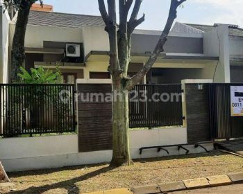 Rumah Bagus Fully Furnished di Batununggal mulia