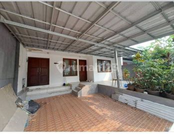 Rumah Komplek Dijual Via Lelang di Pamulang Timur Tangsel