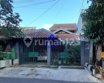 Disewakan Rumah Hunian Strategis Nyaman Daerah Sarijadi Bandung
