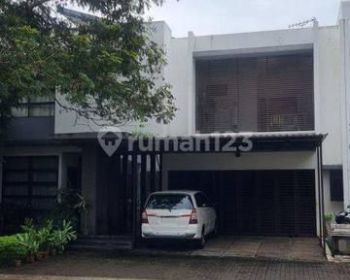 Rumah green cove dengan halaman yang Luas (linc)