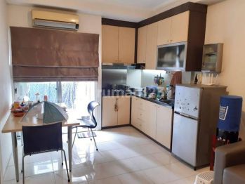 Apartement Dijual Mediterania Garden 2 Furnish 3 BR Rp 1.750 Milyard Lantai