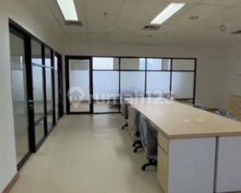 Ruang Kantor Full Furnished Brand New. Di SCBD. Dekat MRT, Pacific Place. Bebas