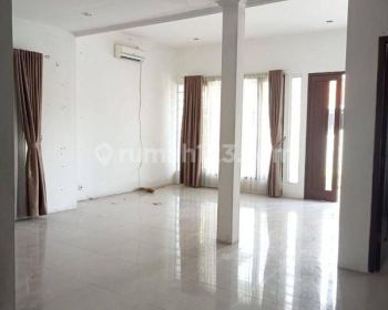 Rumah dicireundeu 2 lantai