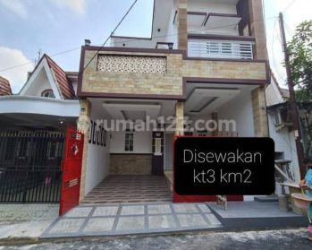 Disewakan Rumah di Taman victoria Sudah Renovasi