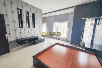 Dijual Villa Lux Komplek Cemara Asri Jalan Azalea IV
