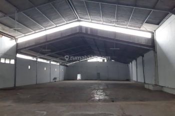 Disewakan Gudang di Jalan Kiaracondong Raya