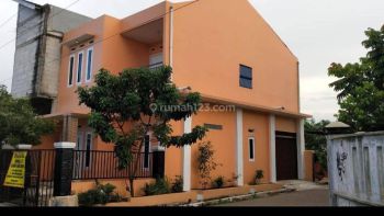 Rumah murah 2 lantai dekat  dengan jalan tol sawangan