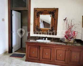 Rumah di Permata Hijau 2 Lantai Bagus & Terawat