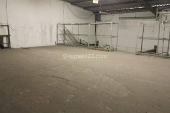 Gudang Di Lodan Ancol Uk 12x18, Office 2 lt, Jakarta Utara