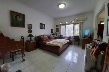 Disewakan rumah di Setrasari full furnished