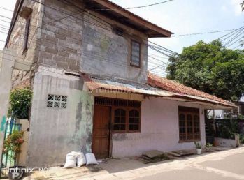 Tanah Murah SHM pinggir jalan ada rumah tua cocok dibuat rumah cluster, dan di