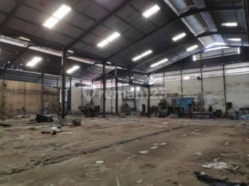 Gudang Siap Pakai di Kawasan Industri Pulo Gadung Jakarta Timur