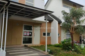 Disewakan Rumah 2 Lt @Grand Wisata - Bekasi Rumah