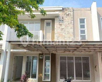 Disewa rumah cluster Australia 2 lantai dengan harga murah