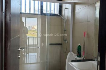 Rumah semi furnish cluster denver hadap danau siap huni