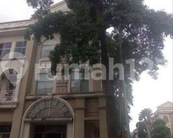 Paling murah ruko hook sewa hanya 75 juta per tahun di grand galaxy city