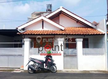 Rumah Second 1.5lt Siap Huni dekat Luwes Kartasura