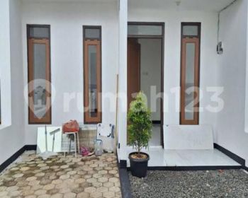 Rumah Brandnew Siap Huni Area Pondok Ranji Dekat Stasiun Pondok Ranji Tangsel -