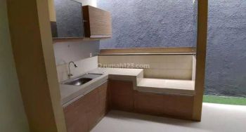 Rumah Semi Furnished Siap Huni di Holis Bandung