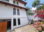 thumbnail-beautiful-newly-renovated-freehold-villa-with-ocean-and-gwk-view-8