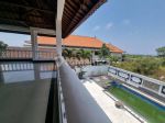 thumbnail-beautiful-newly-renovated-freehold-villa-with-ocean-and-gwk-view-4
